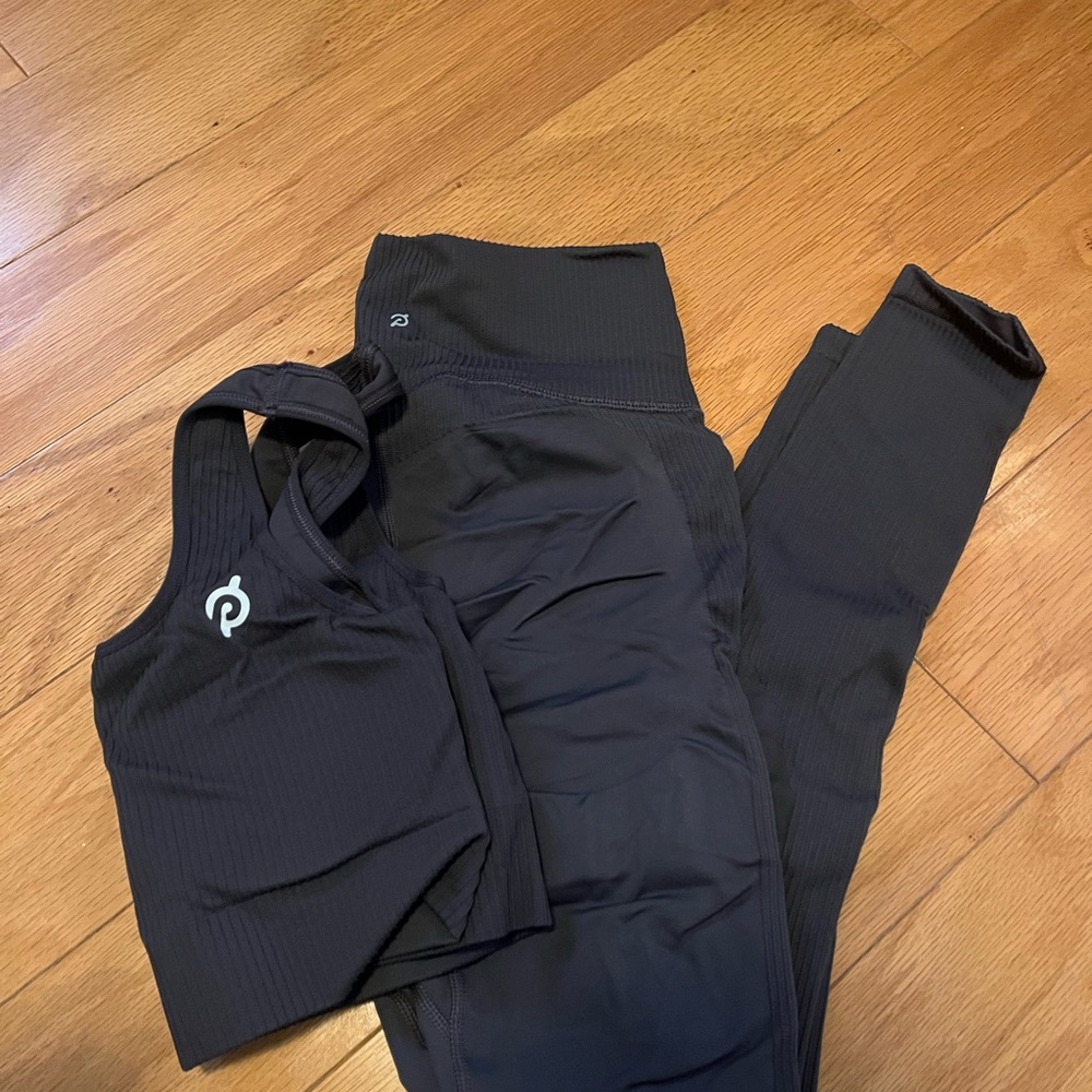 Peloton Women's Black Leggings and Bra Set